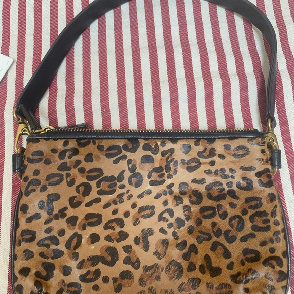 Fossil Cheetah Print purse wristlet/ shoulder bag - Picture 5 of 10